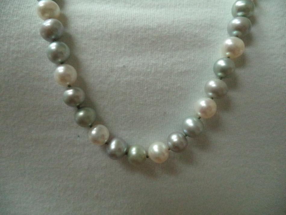 Freshwater pearl strand 2 from Honora