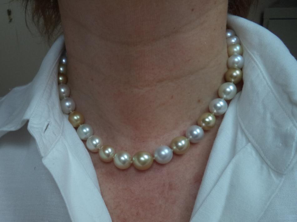 Pearl Paradise multicolor South Sea pearls white and golden