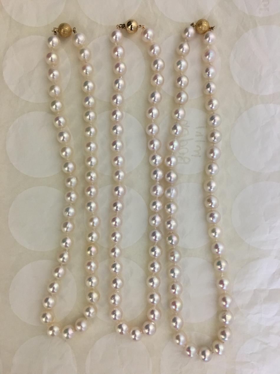 Comparing Pearl Paradise baroque akoya overtones