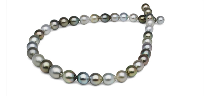 strand I purchased recently from the Tahitian sale at Pearl Paradise has white pearls along with a few pistachio , greens, silver