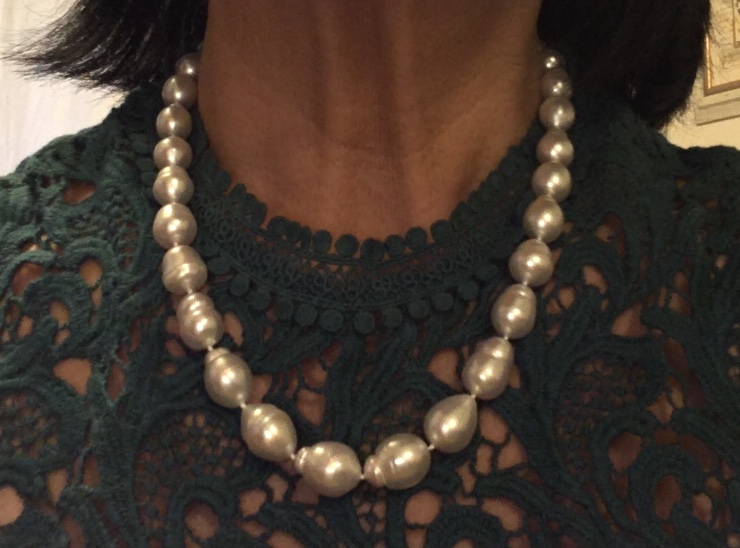 white south sea pearl strand