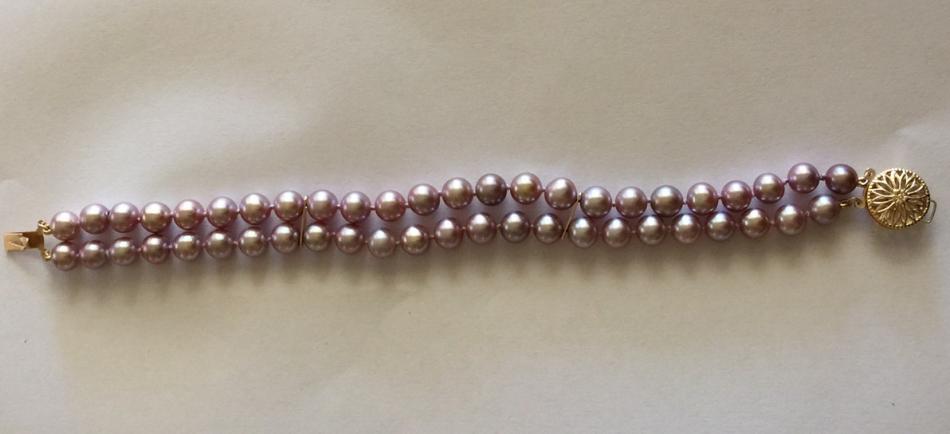  lavender bracelet, too (6-7mm)