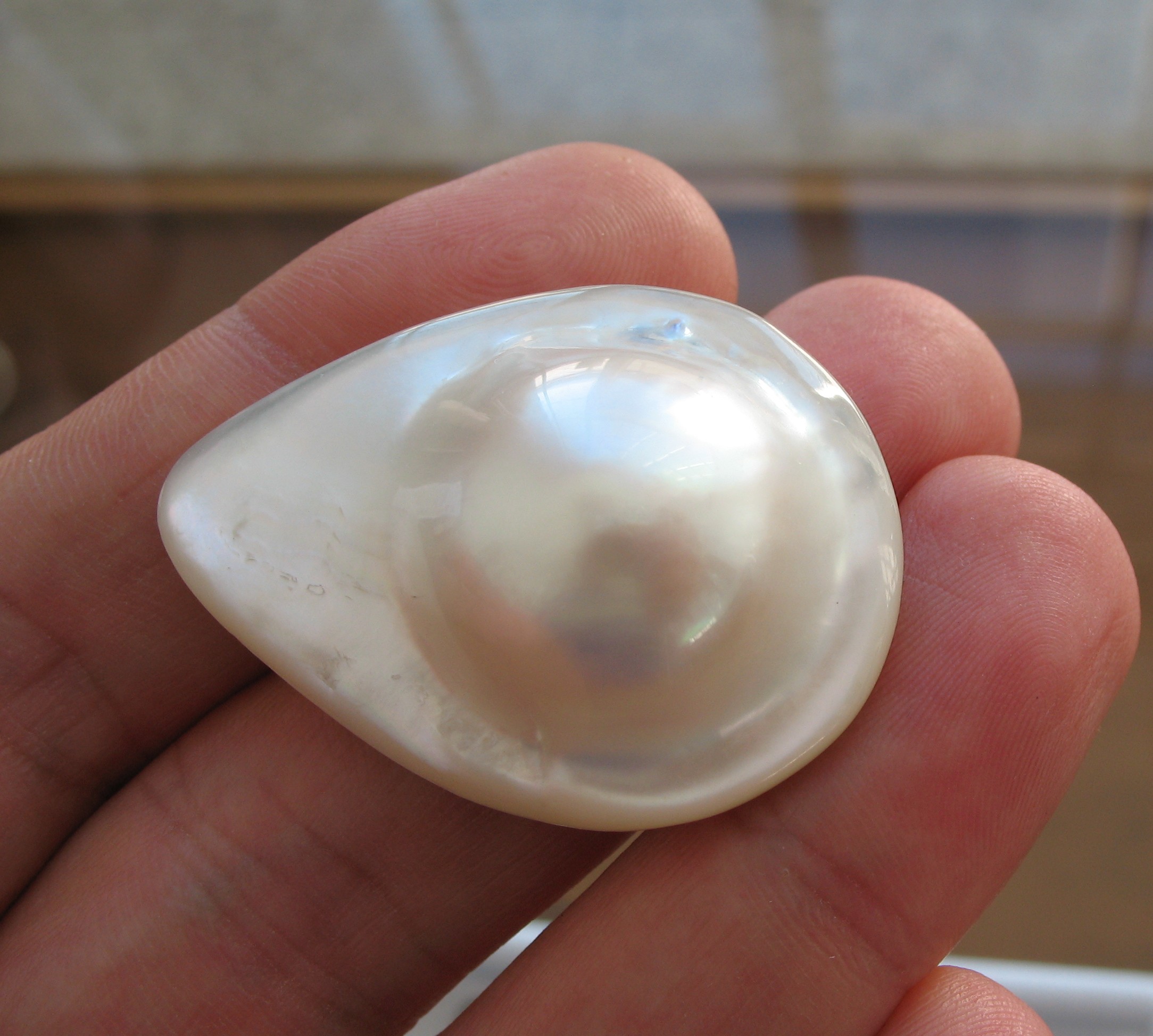 South Sea mabe pearl