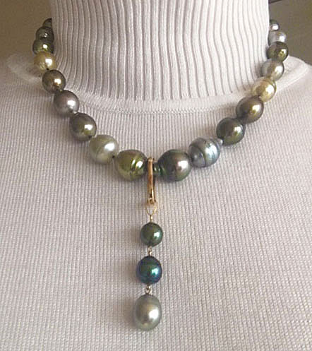 fiji strand with triple tahitian pearl pendant