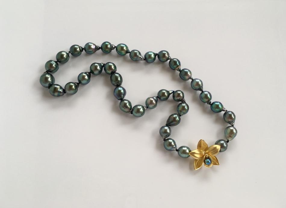 Blue Tahitian strand with Monili orchid clasp and tiny abalone pearl from PP.jpg
