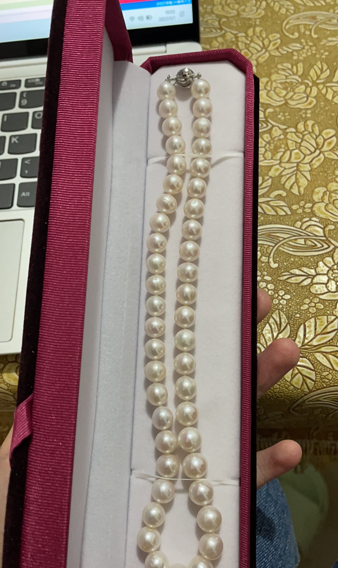 What type of pearl?