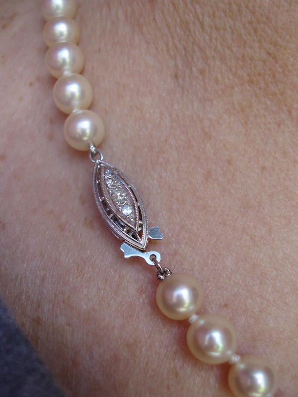 diamond clasp on graduated akoyas forum.jpeg
