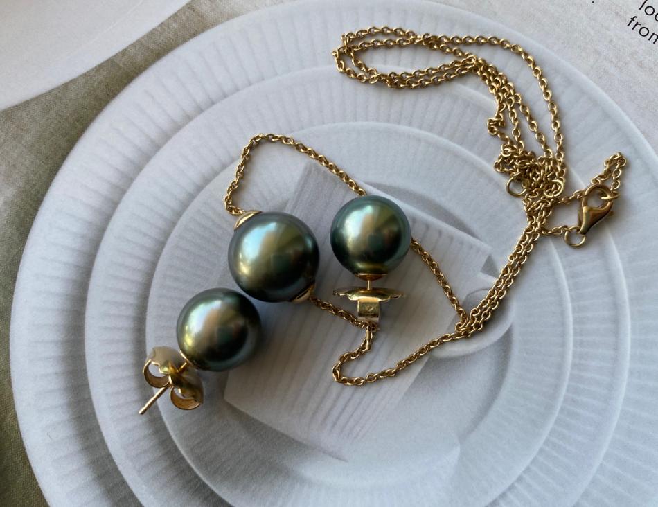 Tahitian pearl studs from Pearl Paradise and a pendant from Cees