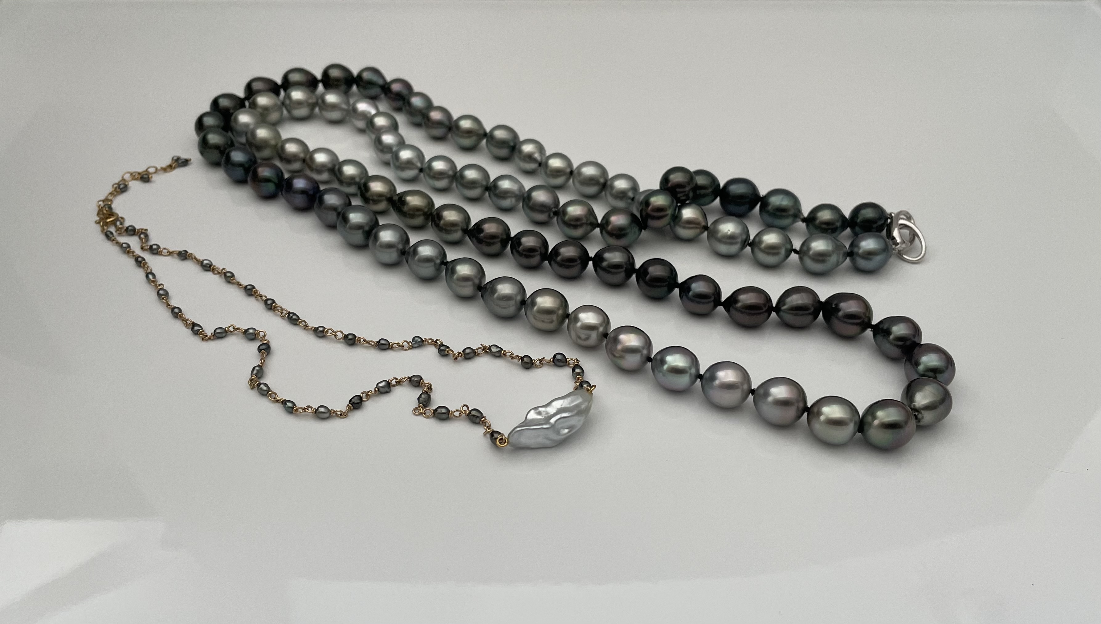 Tahitian keshi cloud necklace from Kojima, with an ombre Tahitian rope from Pearl Paradise 3