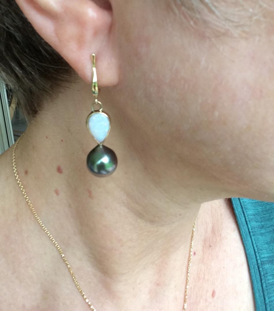  Kojima earrings.