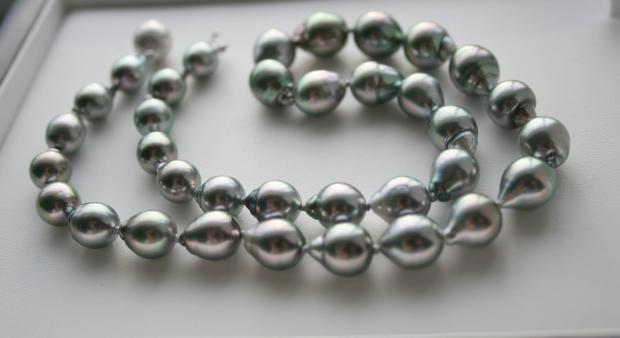 Silver with bubble gum pink Tahitians from Pearl Paradise