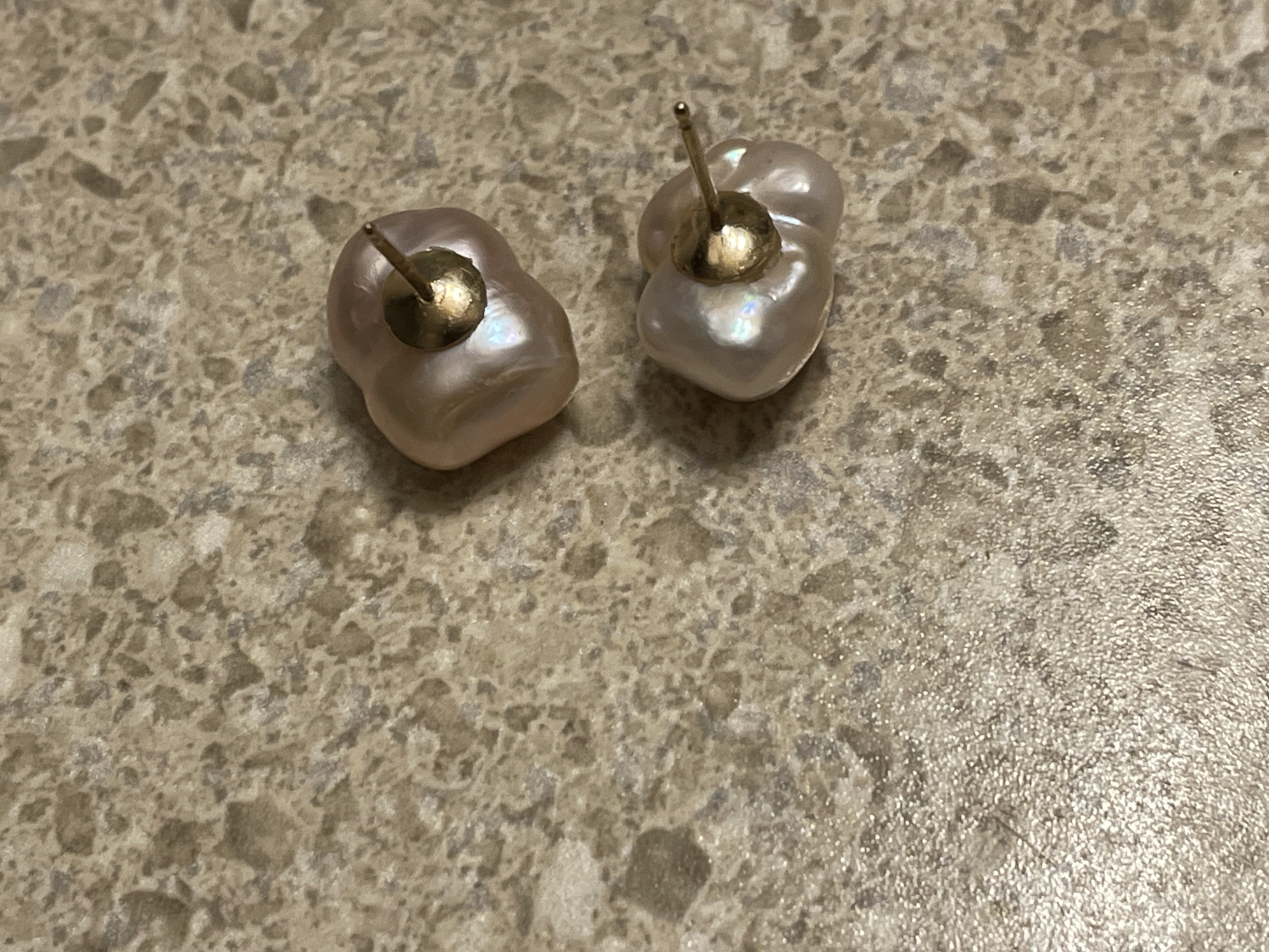 Huge pearls - what kind?
