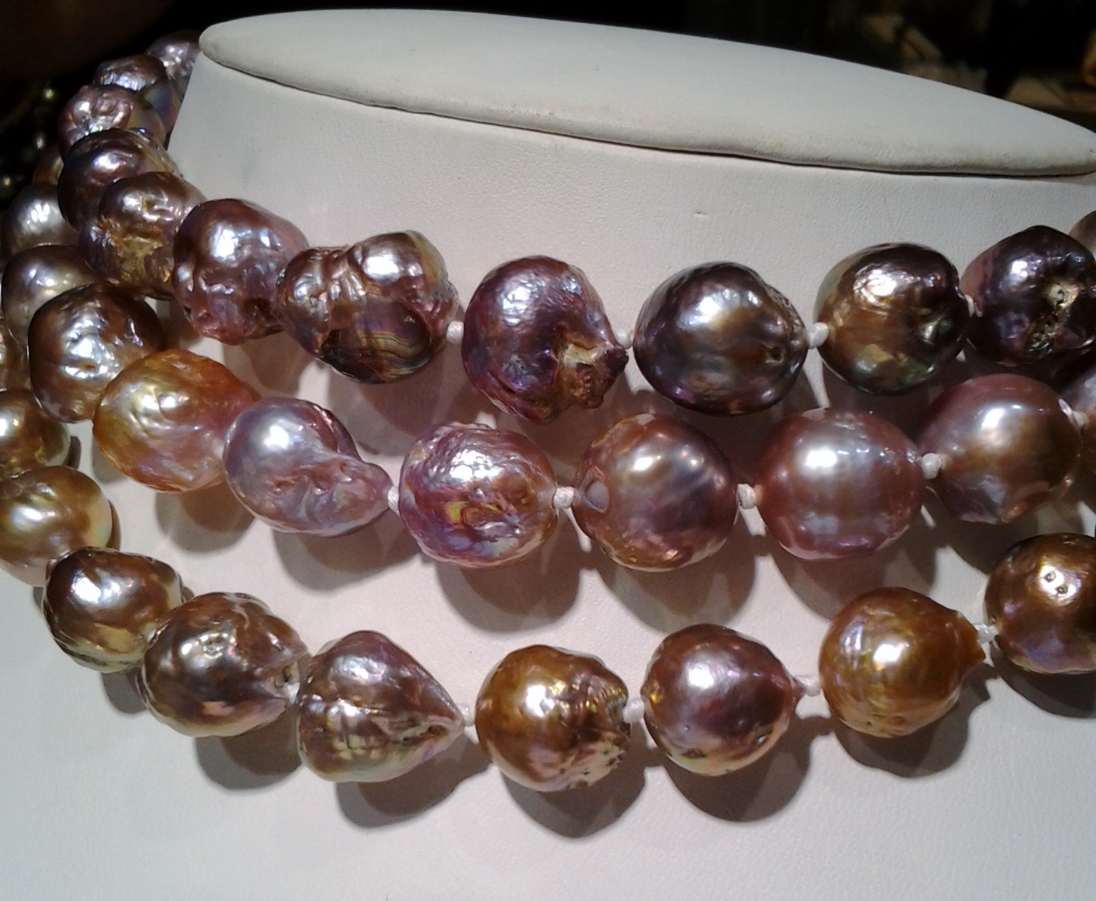 Kasumi Pearl Strands