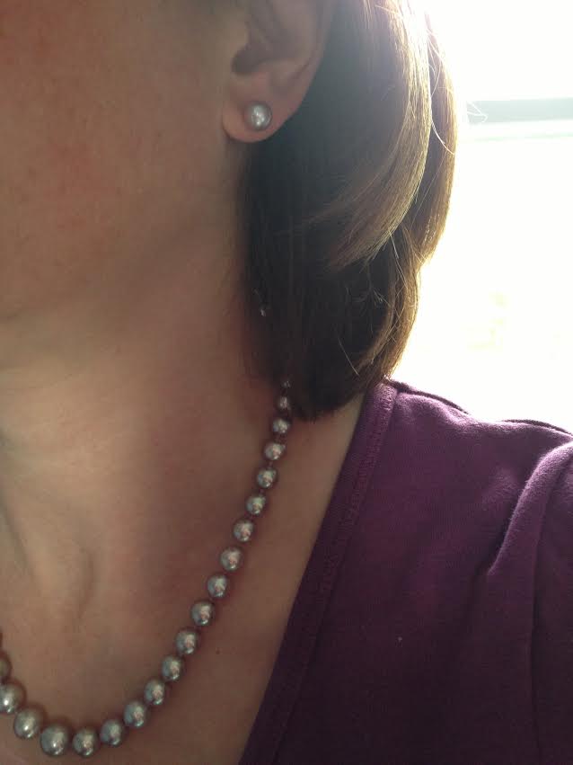 6-10mm metallic lavender strand from Pearl Paradise paired 7-8mm lavender studs