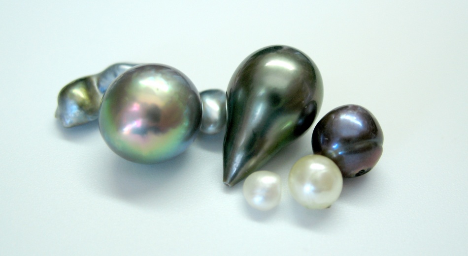 loose-pearls-variety.jpg - Assorted Cultured Pearls