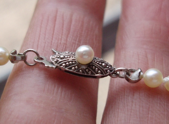 Mikimoto momme strand clasp.jpeg
