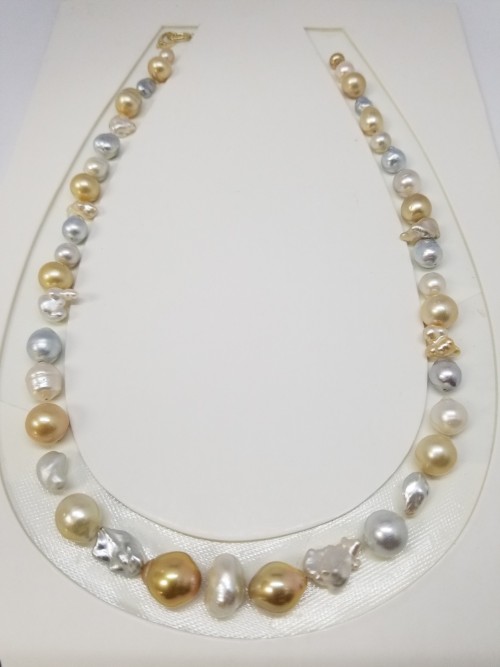 a mockup of the strand with the pearls I selected