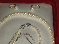 Pearls 001.jpg