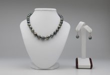 Tahitian necklace and earrings.jpg