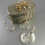 white pearl tin cup locket necklace - 4.jpg