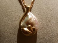 Yvel Unique pearl pendant 