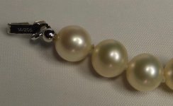 Pearl 7 to 8.4 mm unk clasp P1020626.jpg