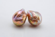 pair of japan kasumi pearls 622.jpg