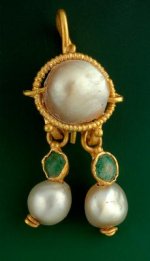 earing1_wa.jpg