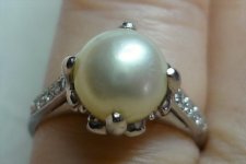 Pearl ring 8.5mm fluerd e lis P1170617 (2).jpg
