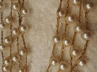 crochet pearl necklace1.jpg