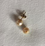 Pearl studs1.jpg