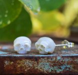 skull earrings.jpg