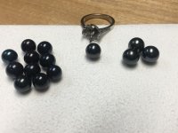 Dark Tahitian pearl.jpg