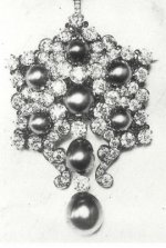 Tiffany Gulf of California Pearl Pendant.jpg