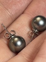 Do these look like Tahitian pearls?