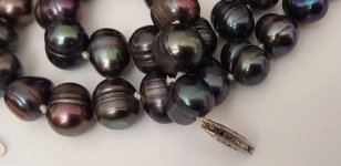 I this a real saltwater Tahitian Pearl necklace?