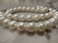 Can anyone identify these pearls?