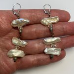 Pearl Earrings 5.jpg