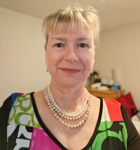 Pearls and colour.jpeg