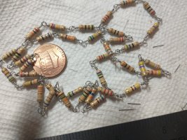 resistor_necklace1.jpg