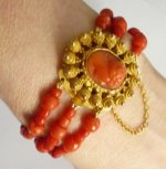 P1210779-cliclasp-coral.jpg