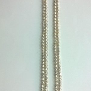 NATURAL PEARLS STRING