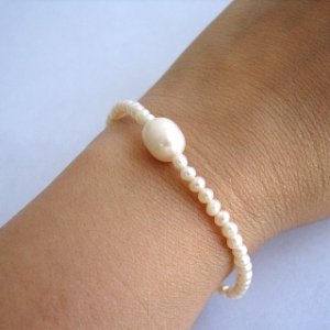 3-4 kids bracelet white