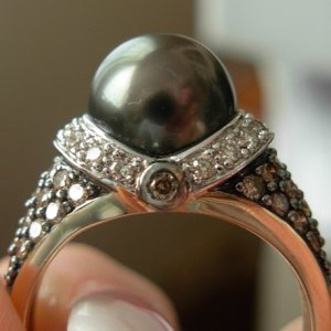 Chocolate diamond and pearl ring