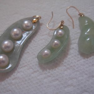 Jade & Pearl Peapods
