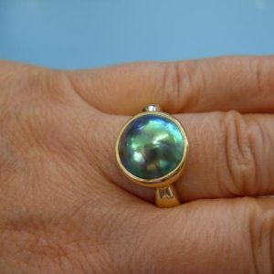 Eyris Blue Pearl ring