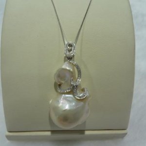 big rare baroque pearl pendant