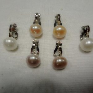 pearl clamp earrings