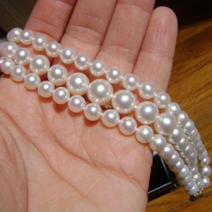 Custom PP, AAA FW triple strand bracelet. Direct sunlight. My camera doesn't pick up everything. It's just an old, cheap digital.