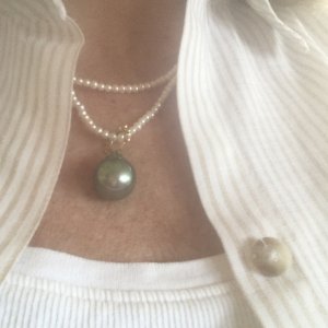 My new bumpy bale and Tahitian pearl. More projects to be worked on. Some fun new pendents. I brought old gemstone pendents and am adding pearls. I wish I would have remembered to take pictures. I’ll add pictures when they arrive.